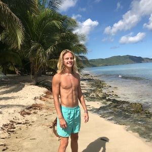 Meet your Posher, Austin